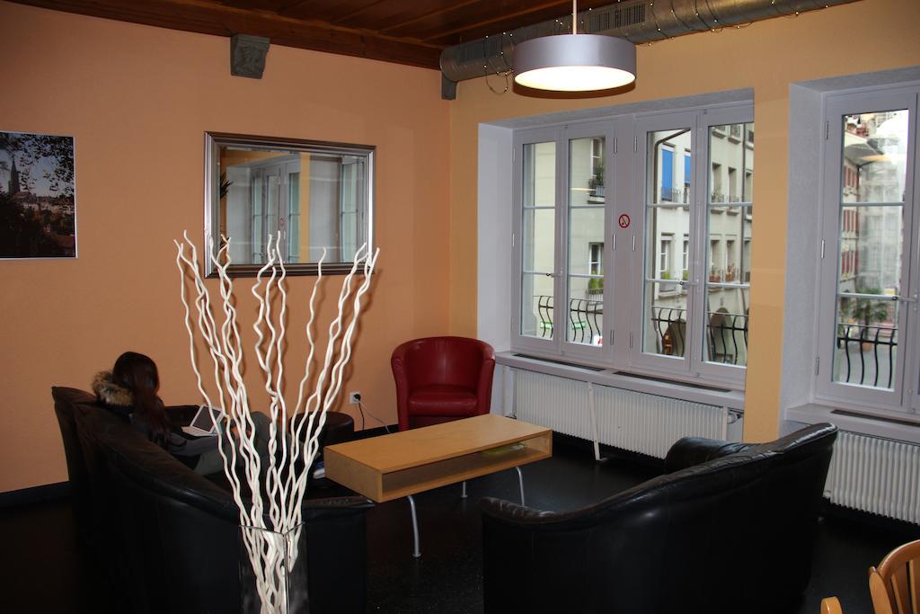 Bern Backpackers Hotel Glocke Esterno foto