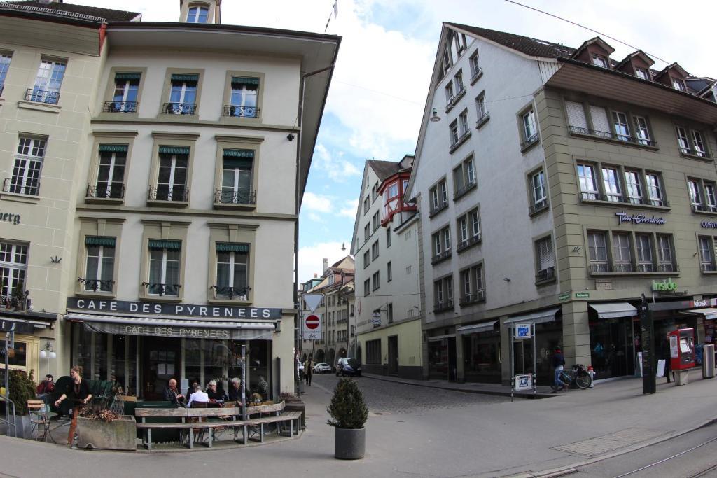 Bern Backpackers Hotel Glocke Esterno foto