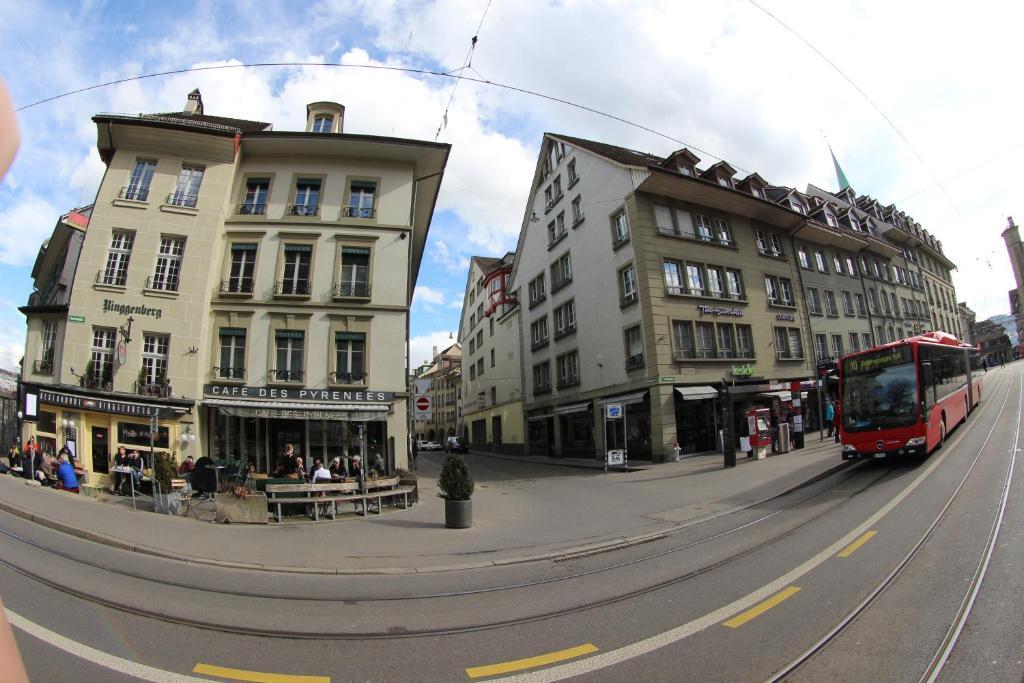 Bern Backpackers Hotel Glocke Esterno foto