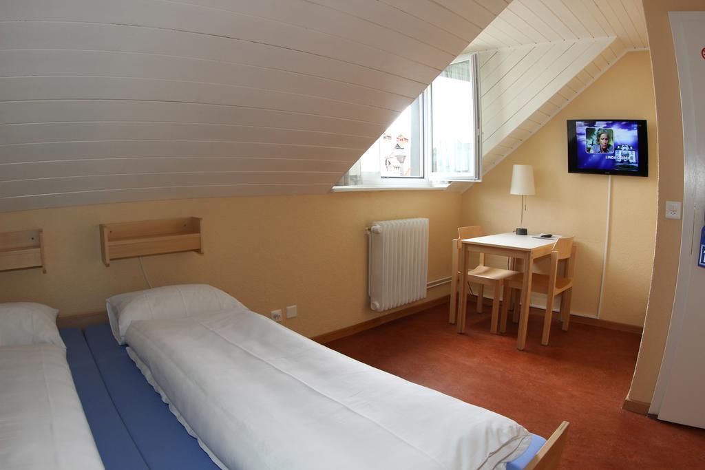 Bern Backpackers Hotel Glocke Esterno foto